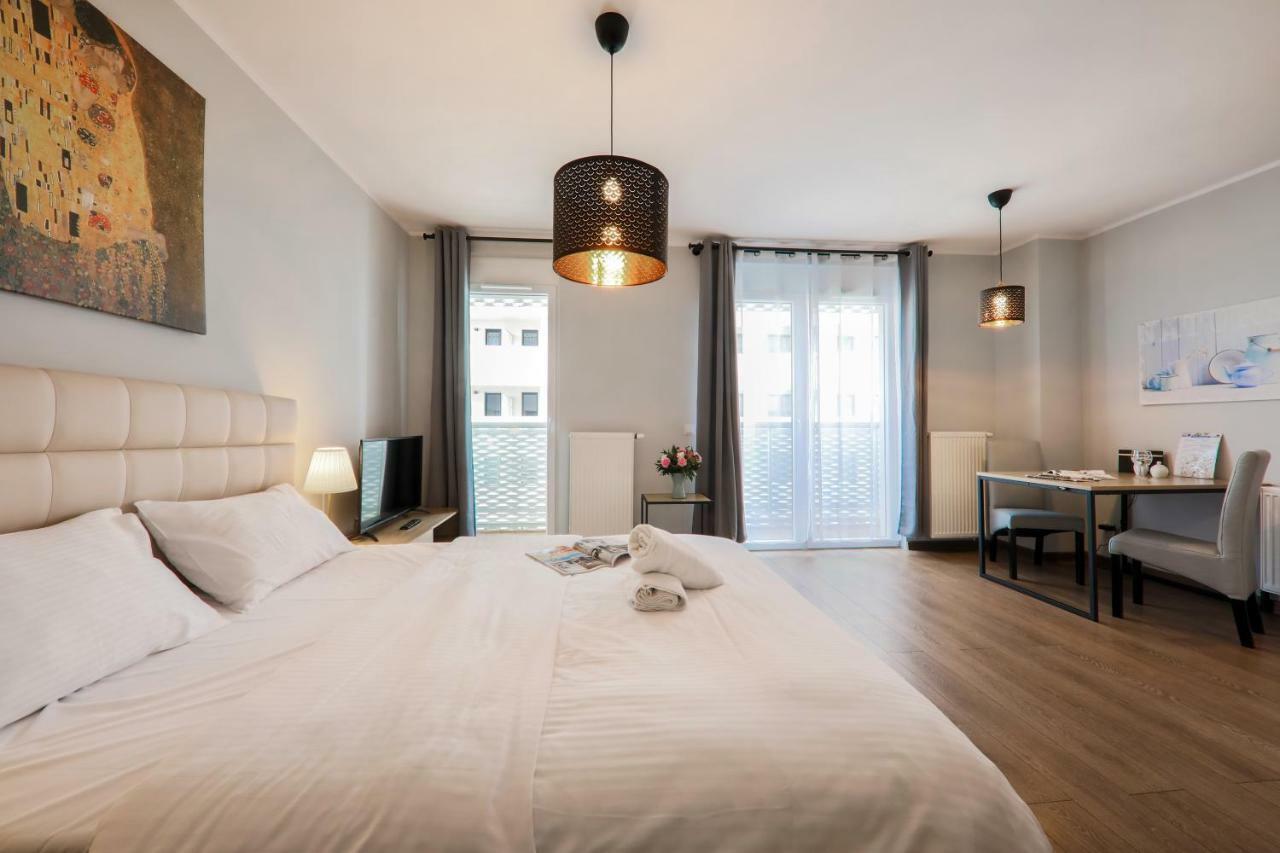 Aparthotel Tower 弗罗茨瓦夫 外观 照片